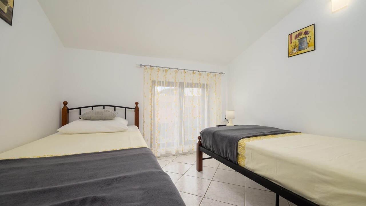 Photo of Bedroom in Stinjan