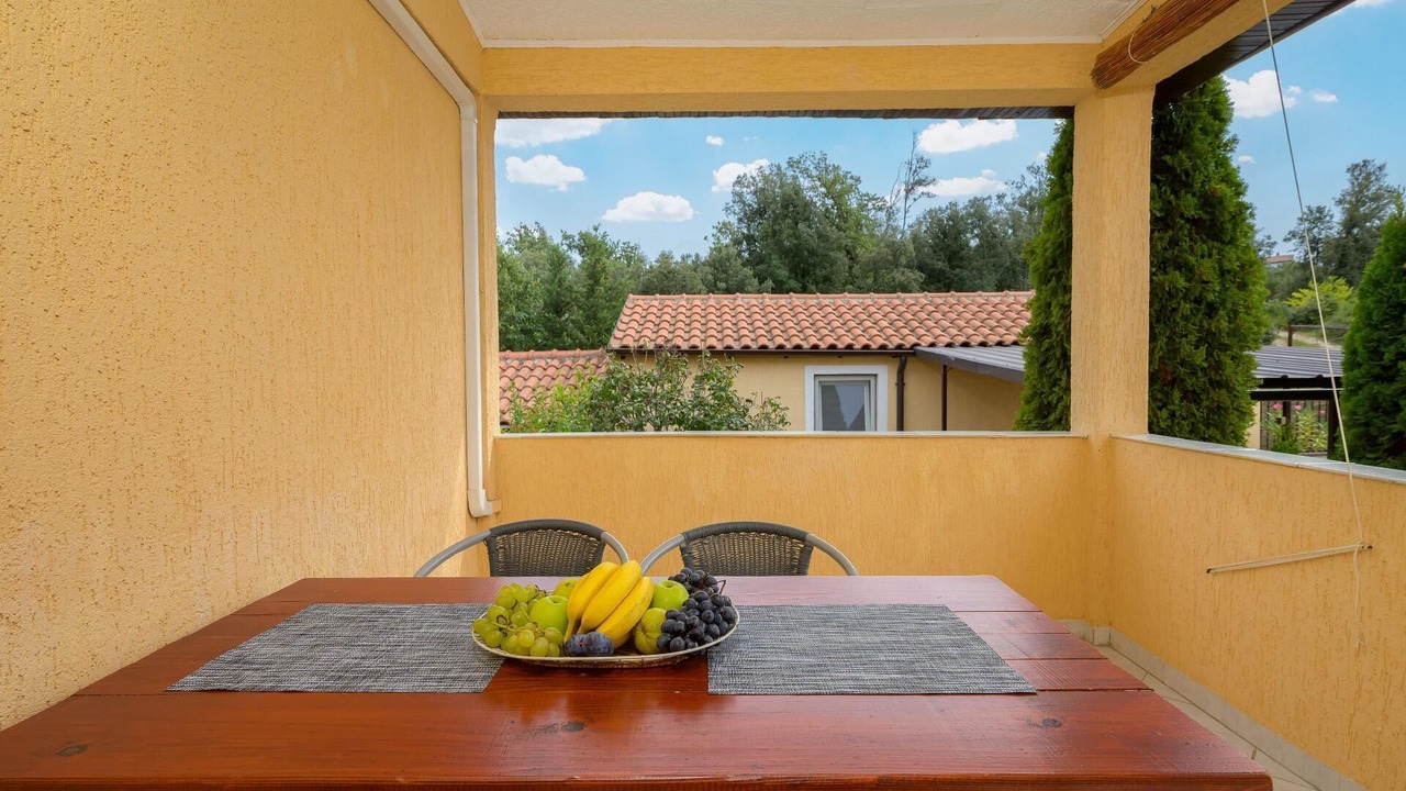 Photo of Outdoor in Stinjan