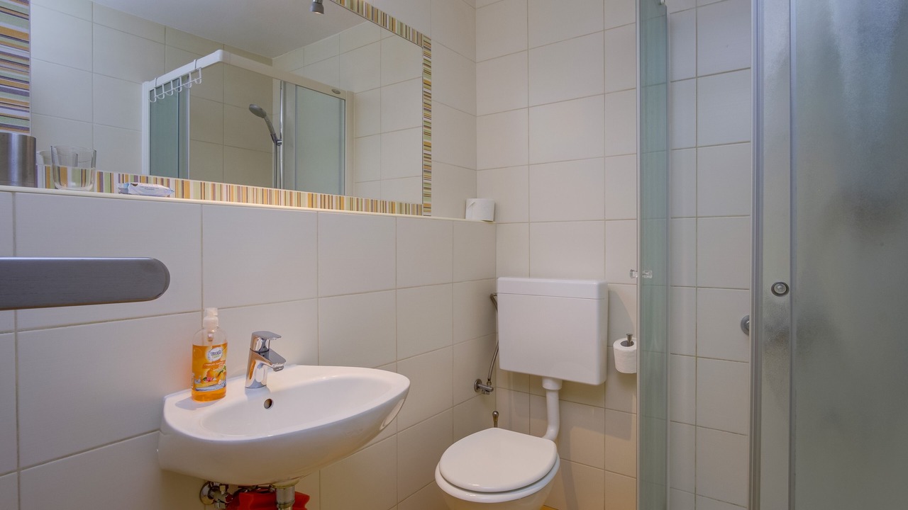 Photo of Bathroom in Nerezine