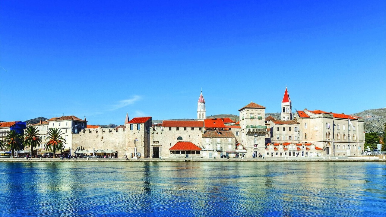 Photo of Others in Labin