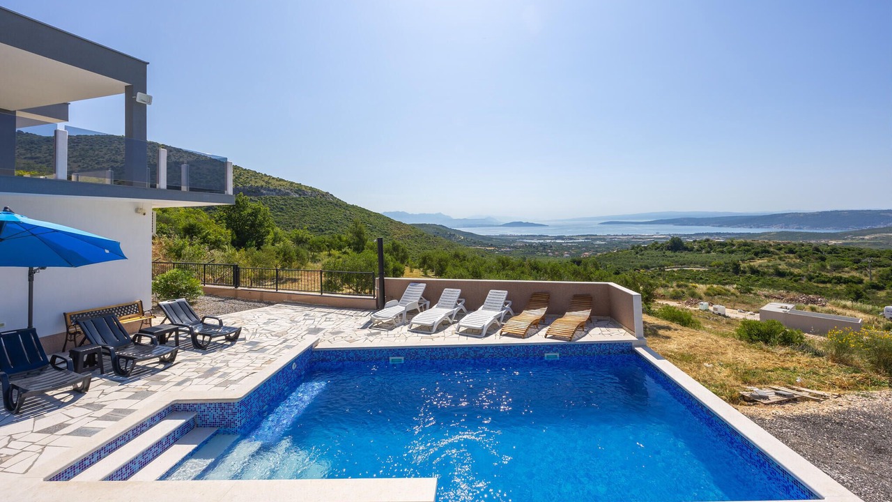 Photo of Outdoor in Labin