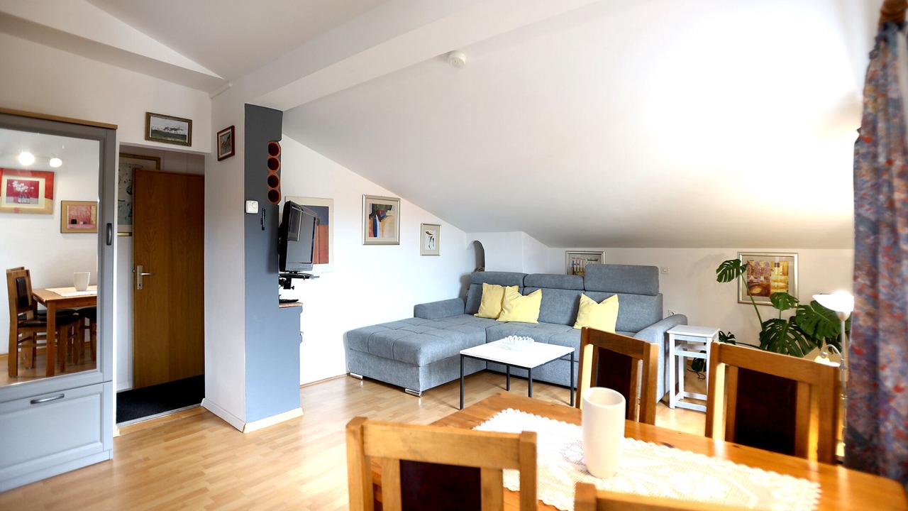 Photo of Livingroom in Sarsoni