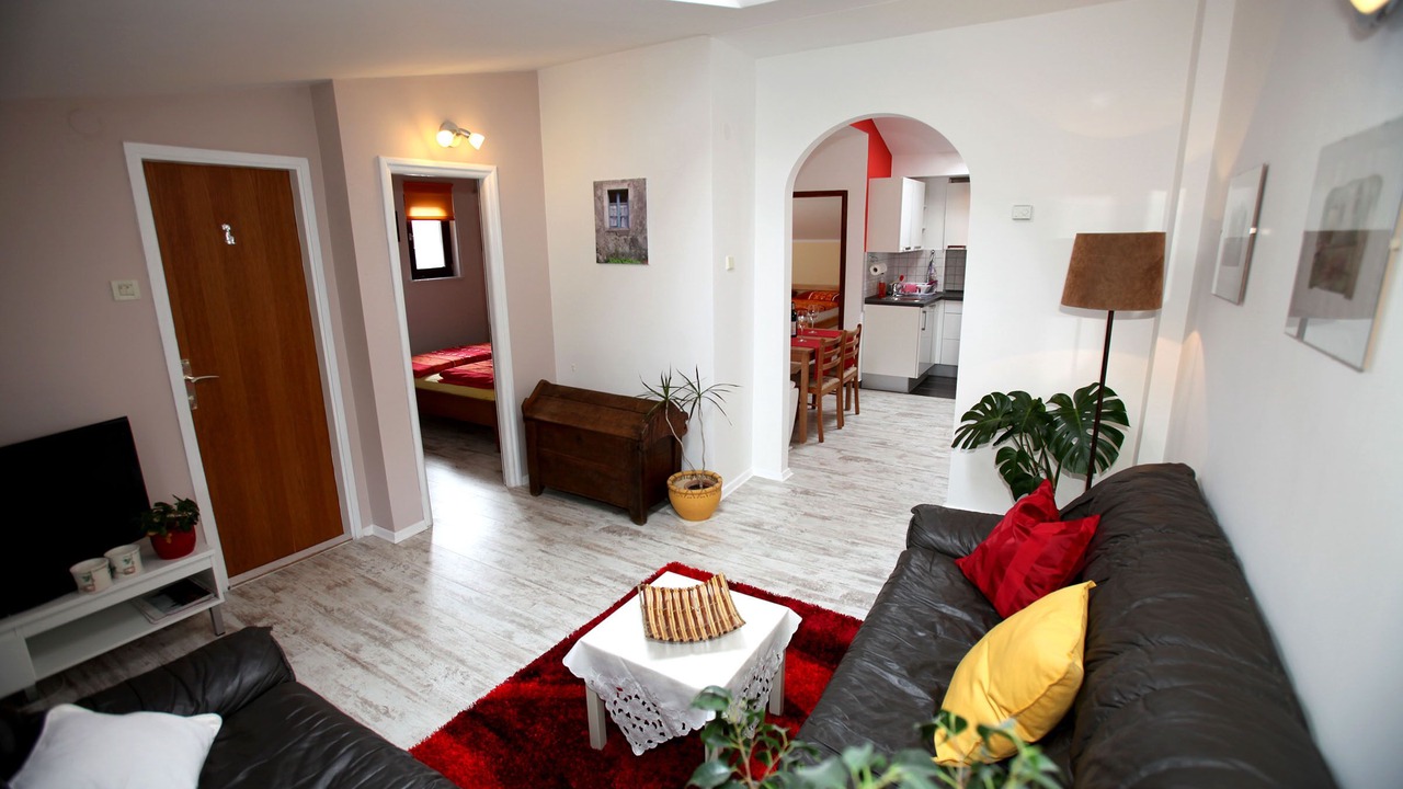 Photo of Livingroom in Sarsoni