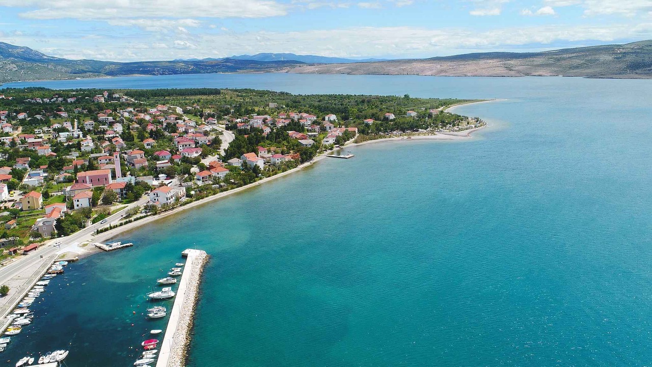 Photo of Outdoor in Seline