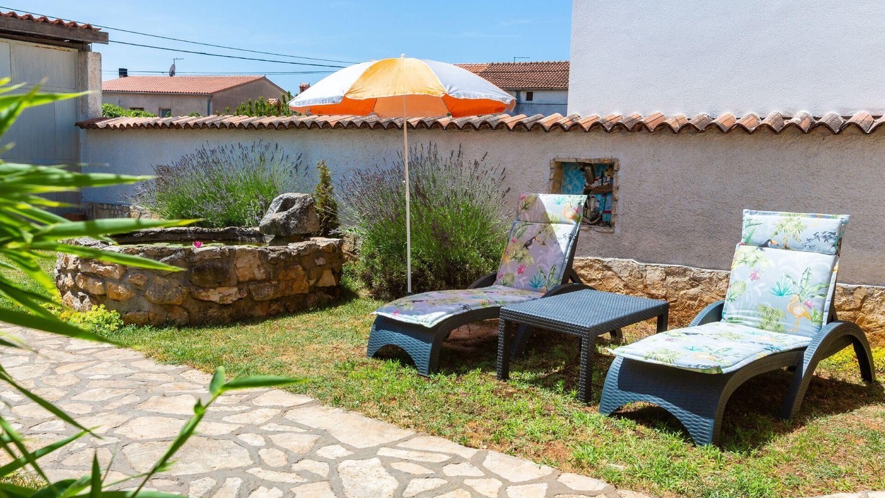 Photo of Patio Balcony in Loborika