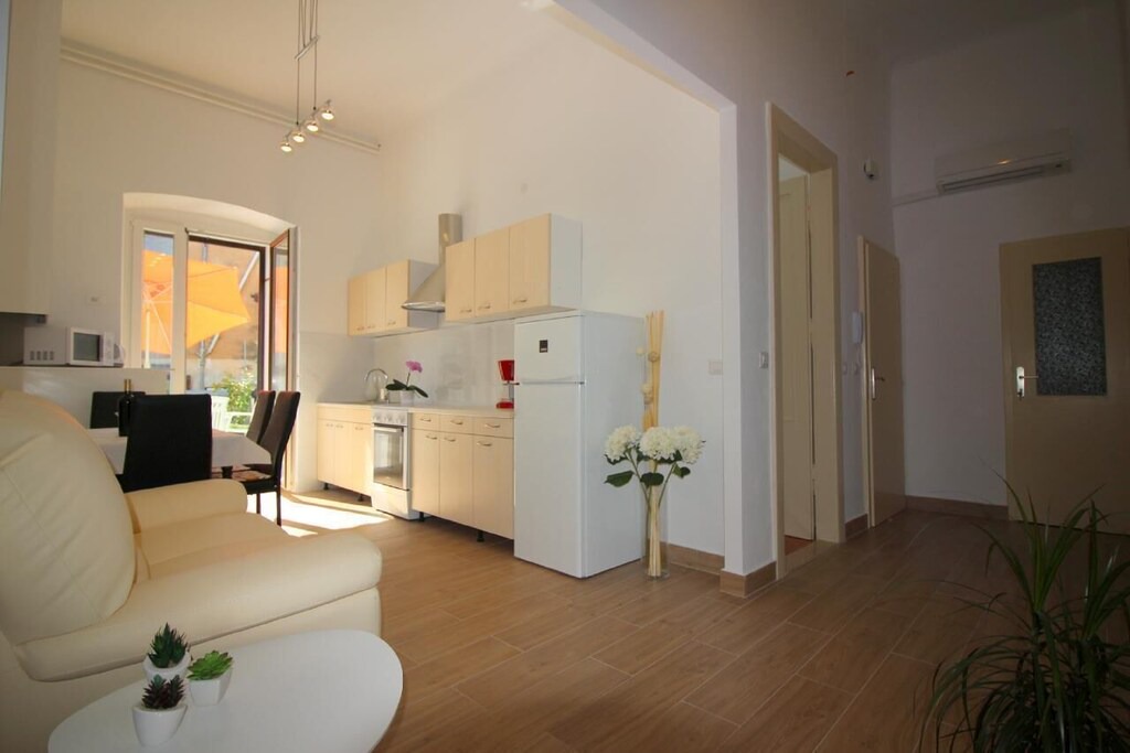Photo of Livingroom in City Center