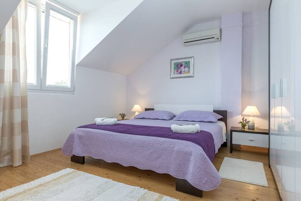 Photo of Bedroom in Molat