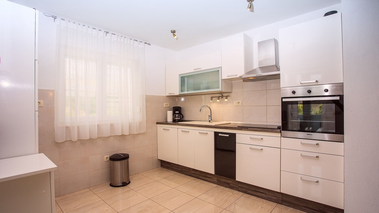 Photo of Kitchen in Srinjine