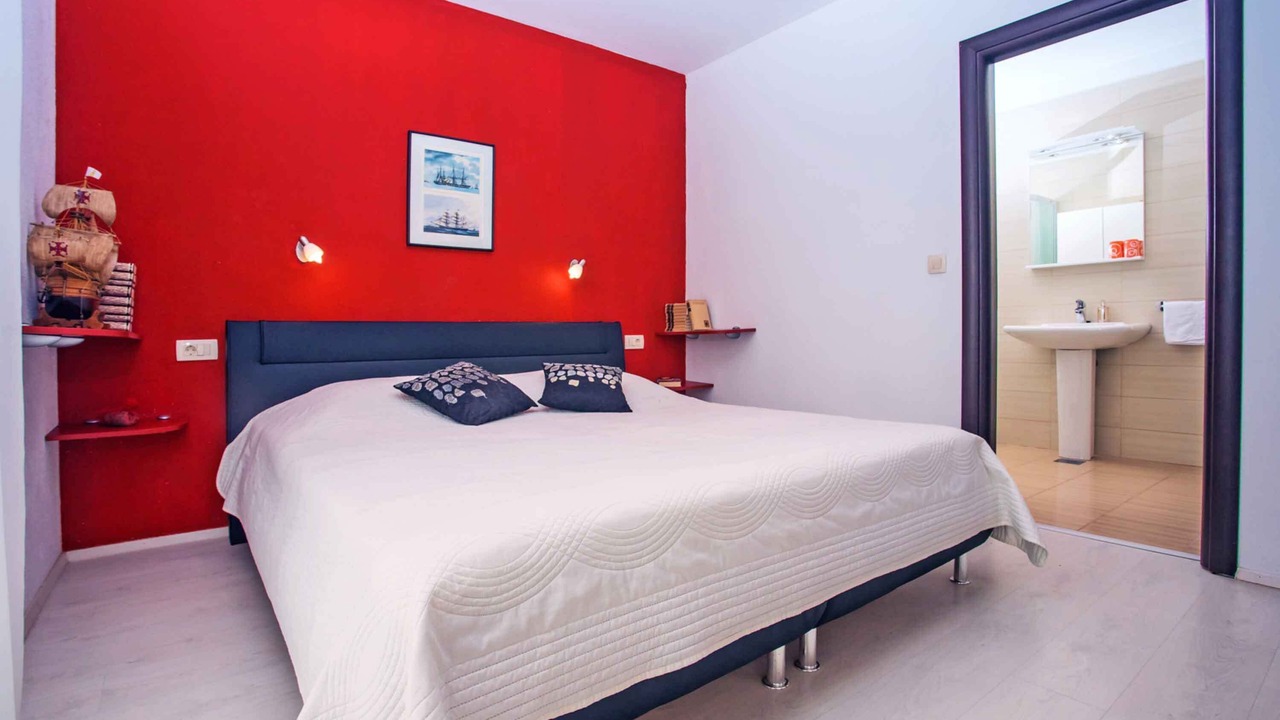 Photo of Bedroom in Srinjine