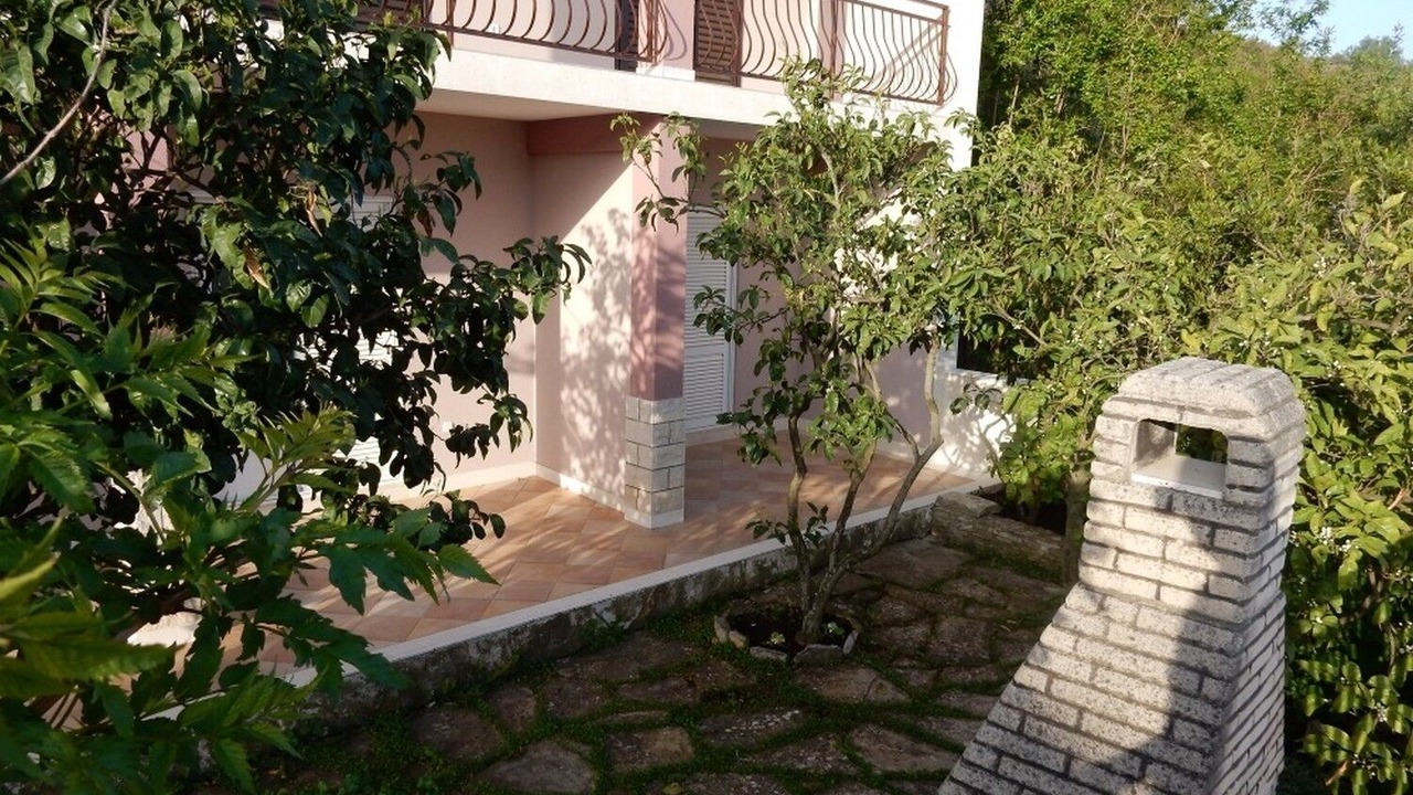 Photo of Outdoor in Loviste