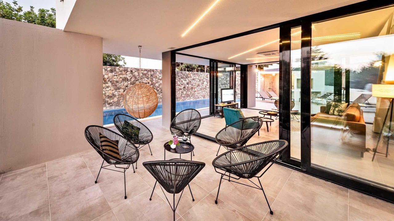 Photo of Patio Balcony in Sutivan