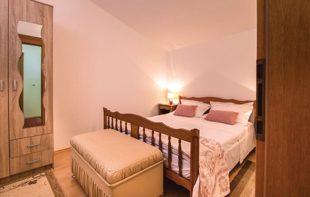 Photo of Bedroom in Rudine