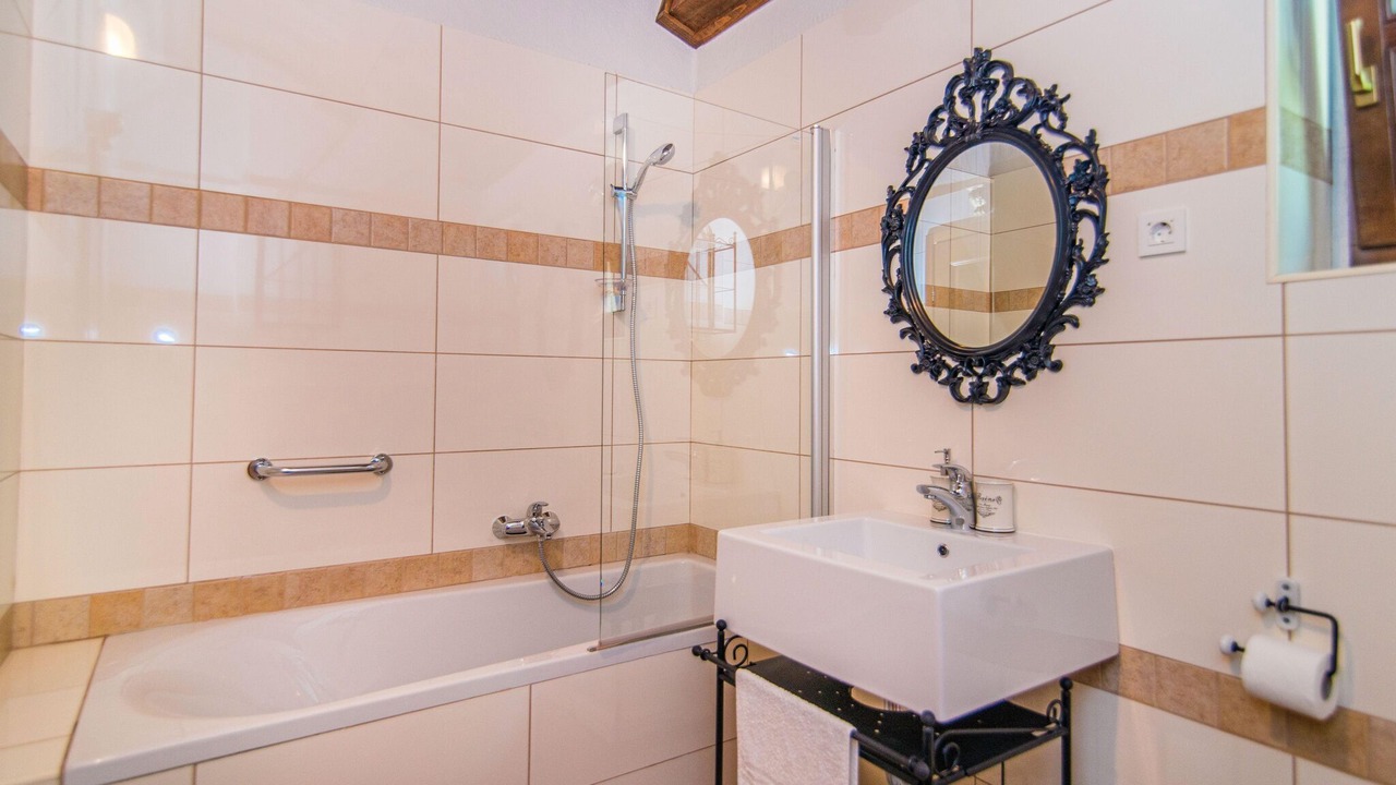 Photo of Bathroom in Medvidici