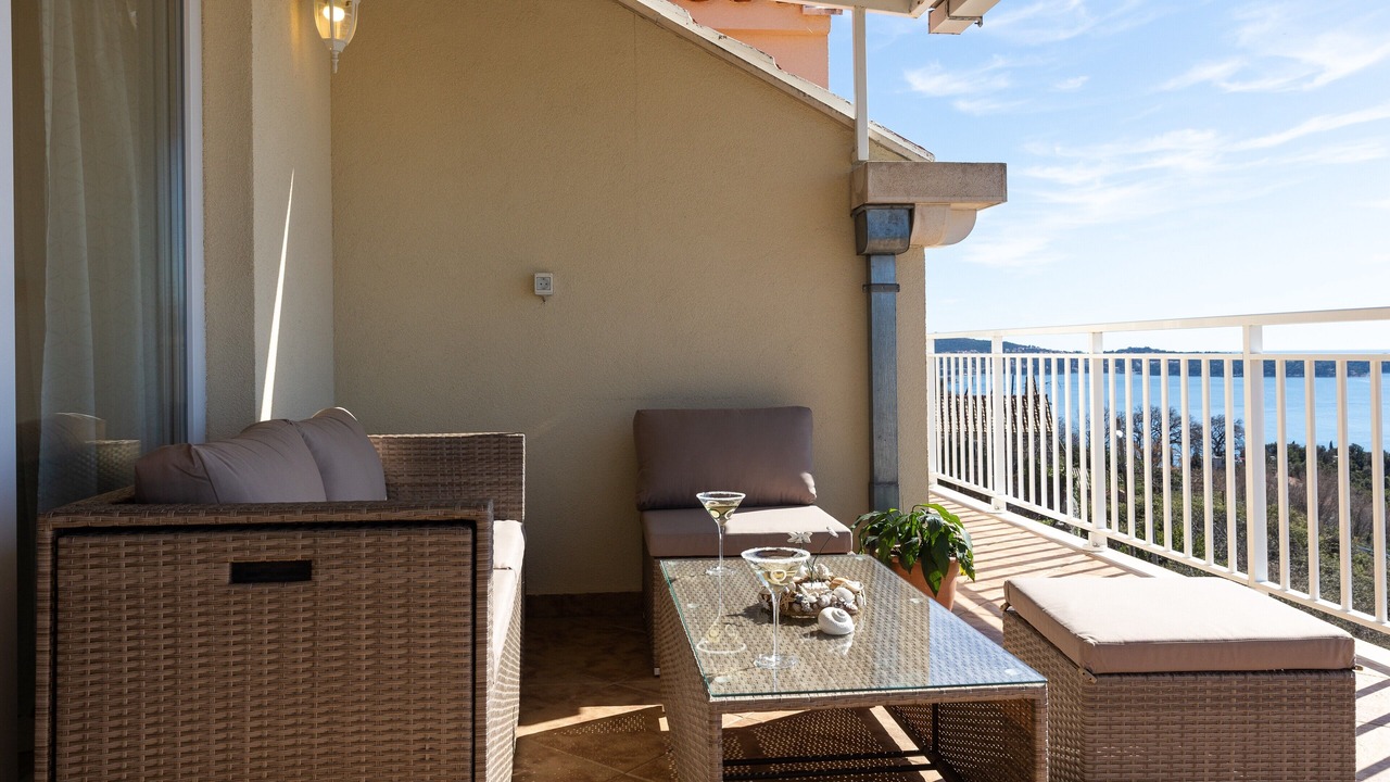 Photo of Patio Balcony in Zavrelje