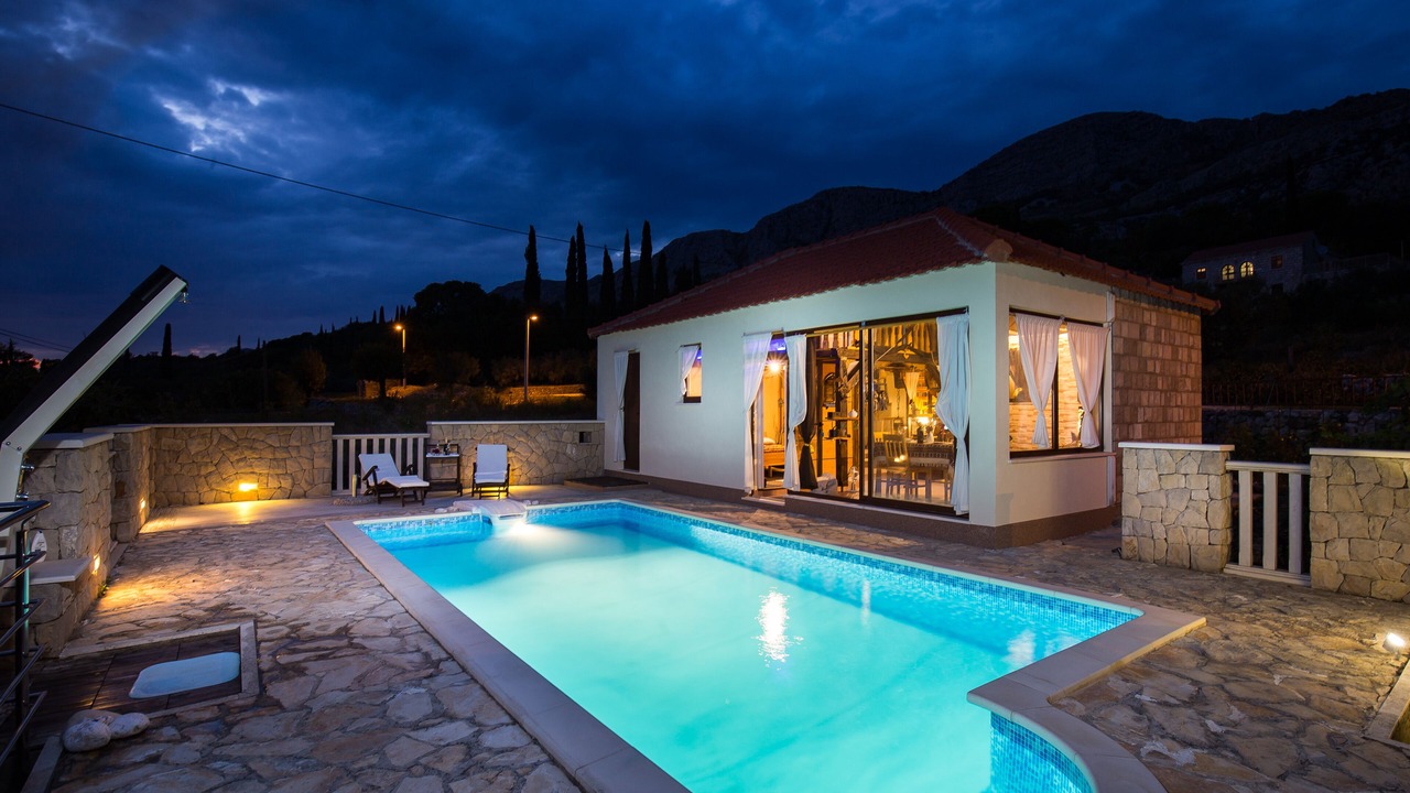 Photo of Outdoor in Mihanici