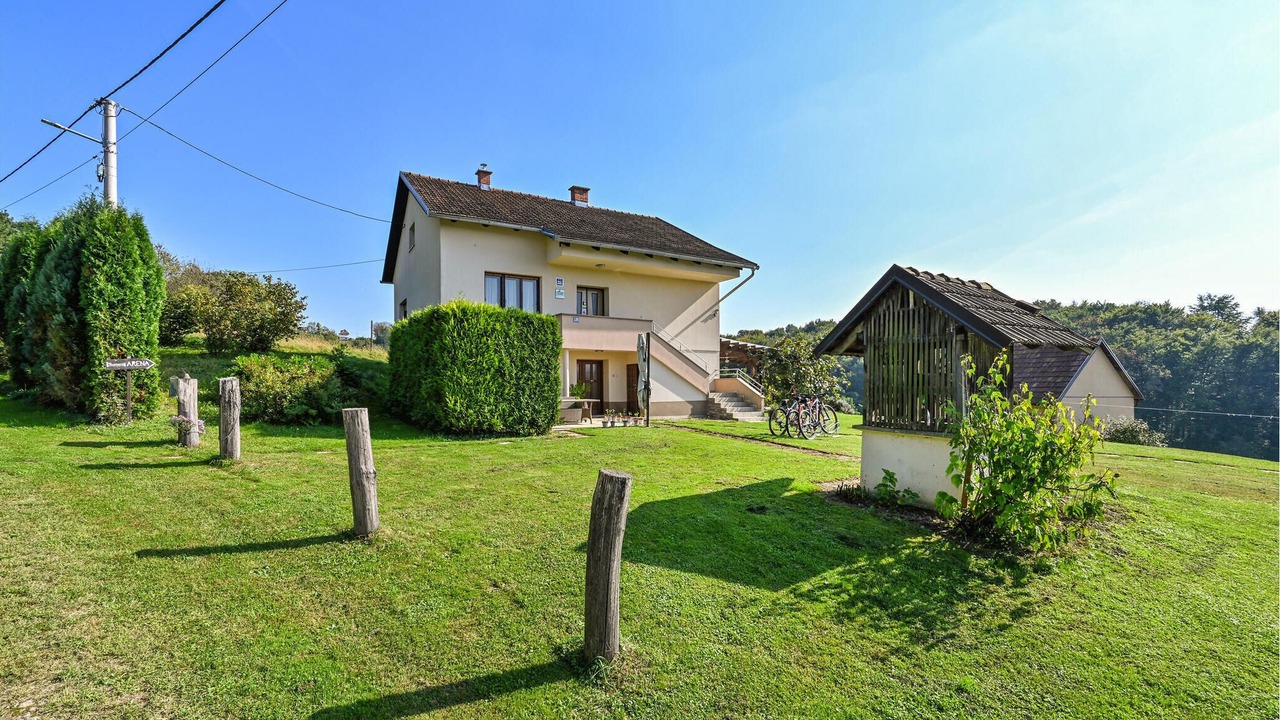 Photo of Others in Grabrovnik