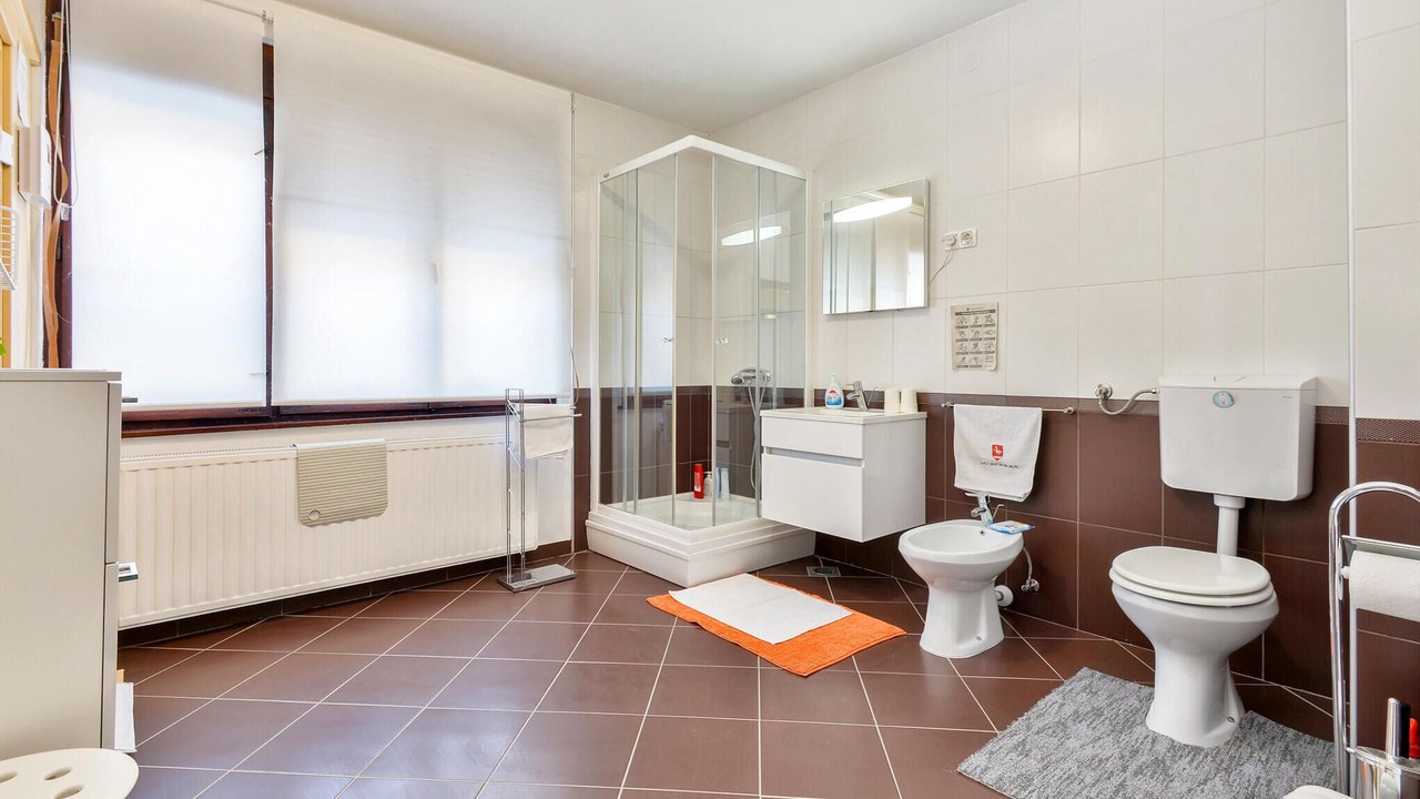 Photo of Bathroom in Grabrovnik