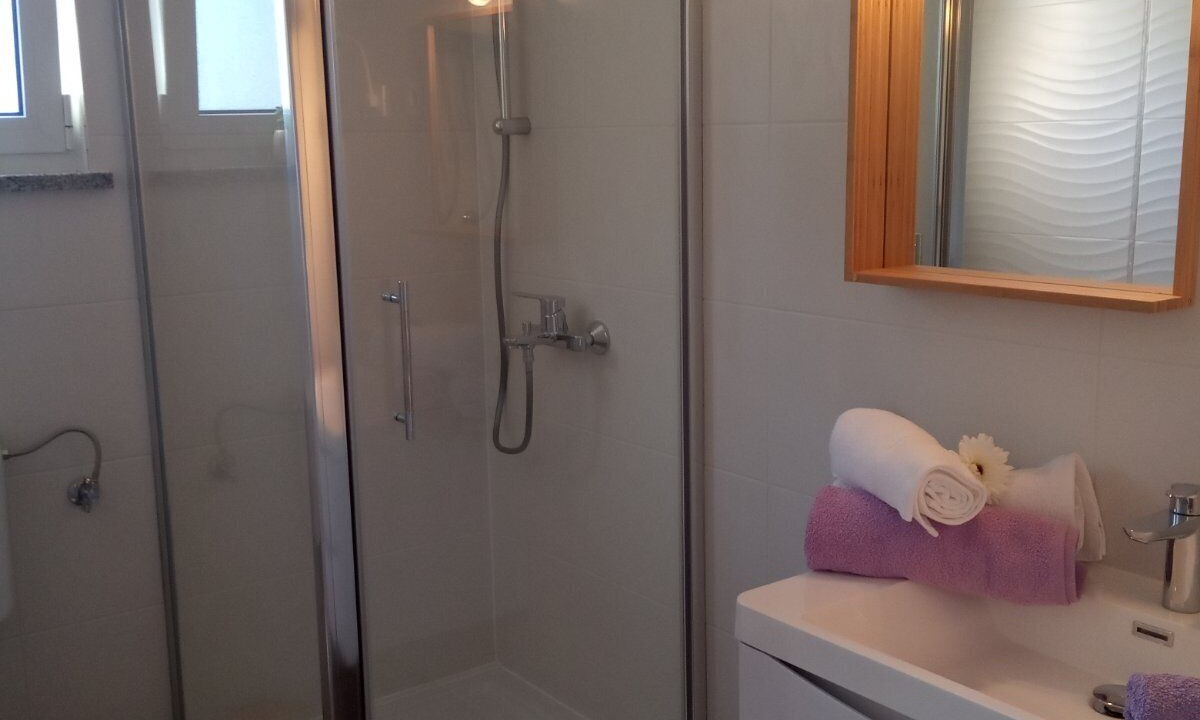 Photo of Bathroom in Ilovik