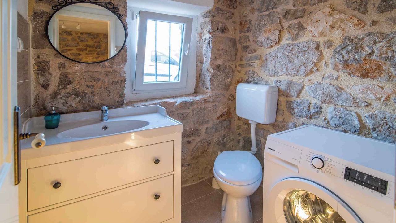 Photo of Bathroom in Garica
