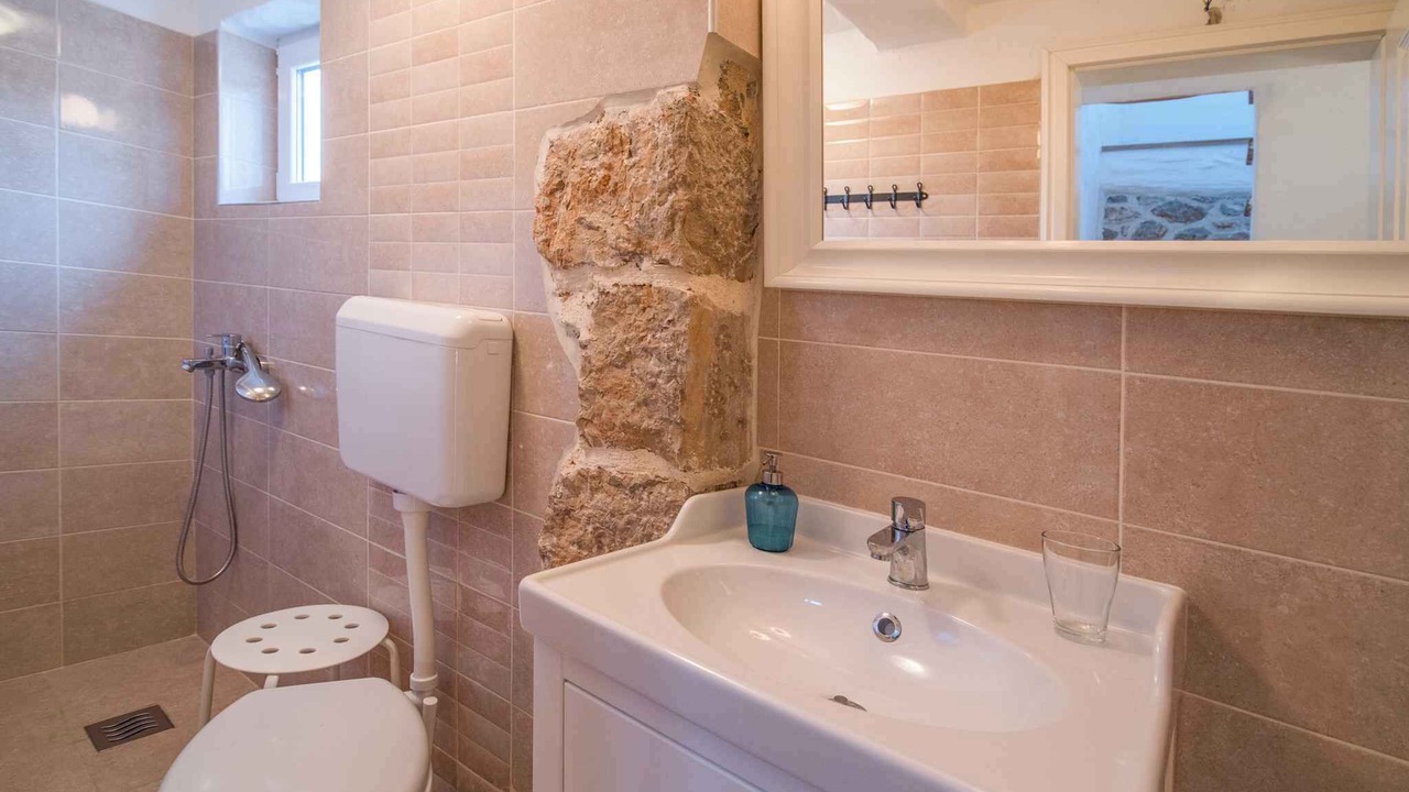 Photo of Bathroom in Garica