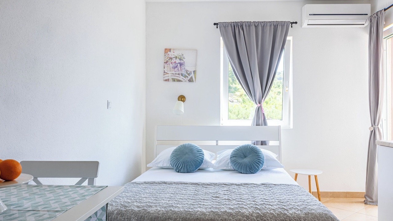 Photo of Bedroom in Tucepi