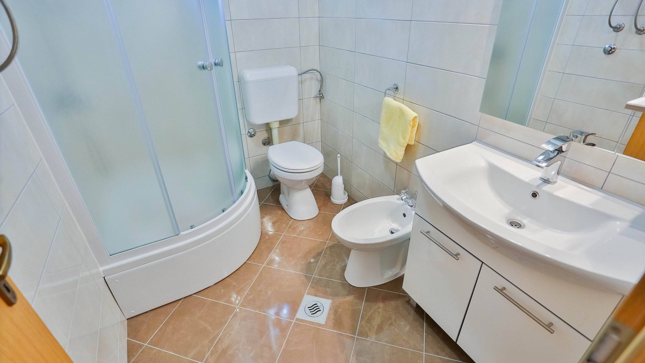 Photo of Bathroom in Sutivan