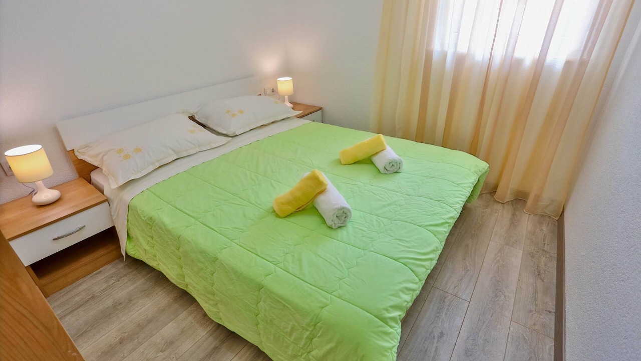 Photo of Bedroom in Sutivan