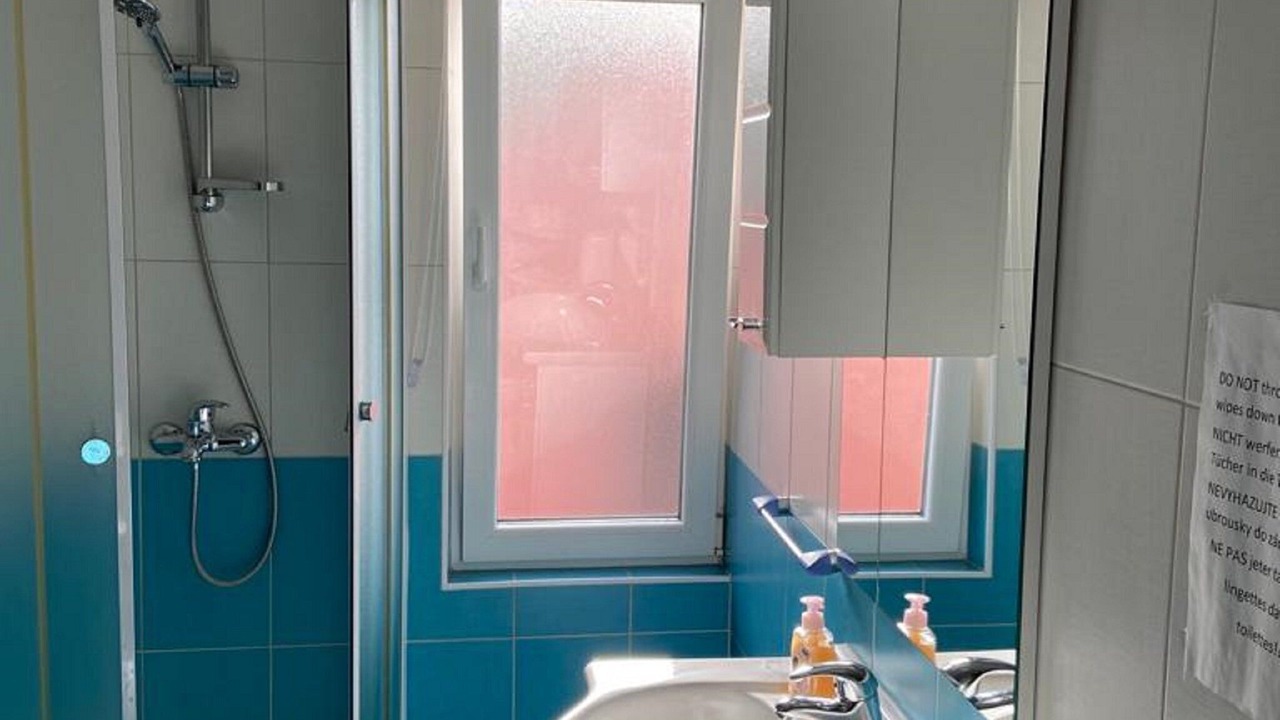 Photo of Bathroom in Blace