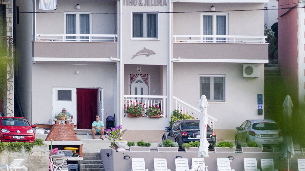 Photo of Outdoor in Blace