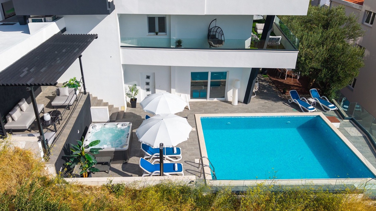 Photo of Outdoor in Makarska