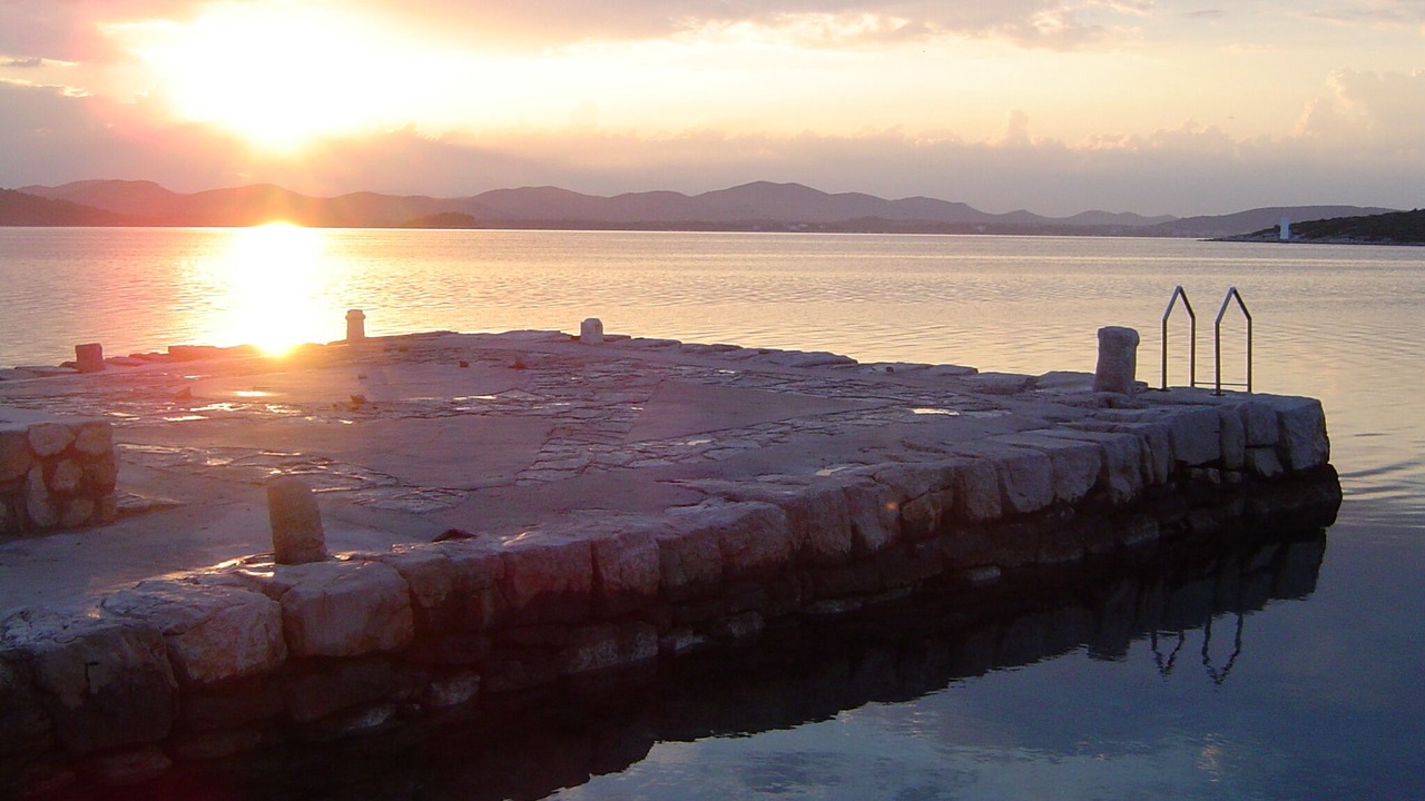 Photo of Others in Betina