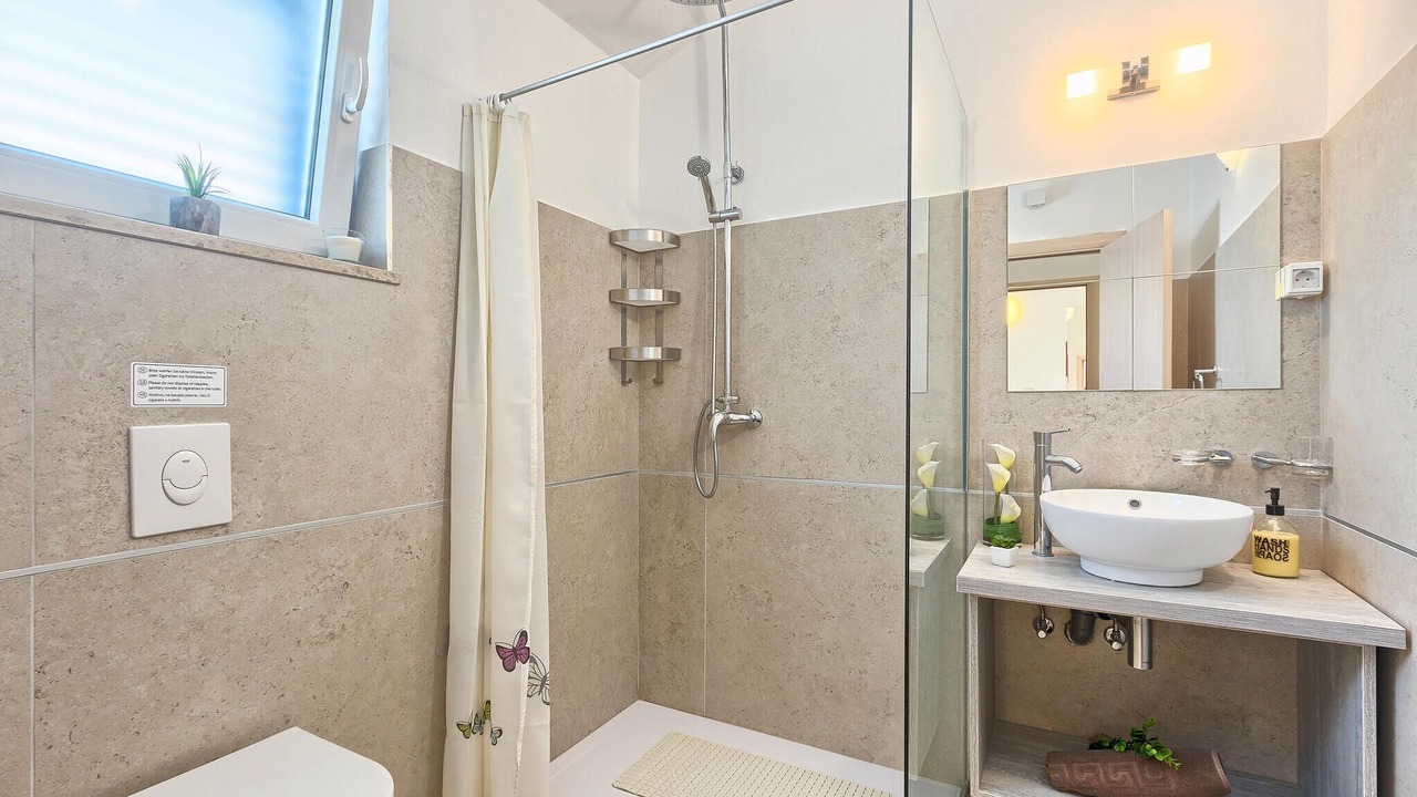 Photo of Bathroom in Muzini