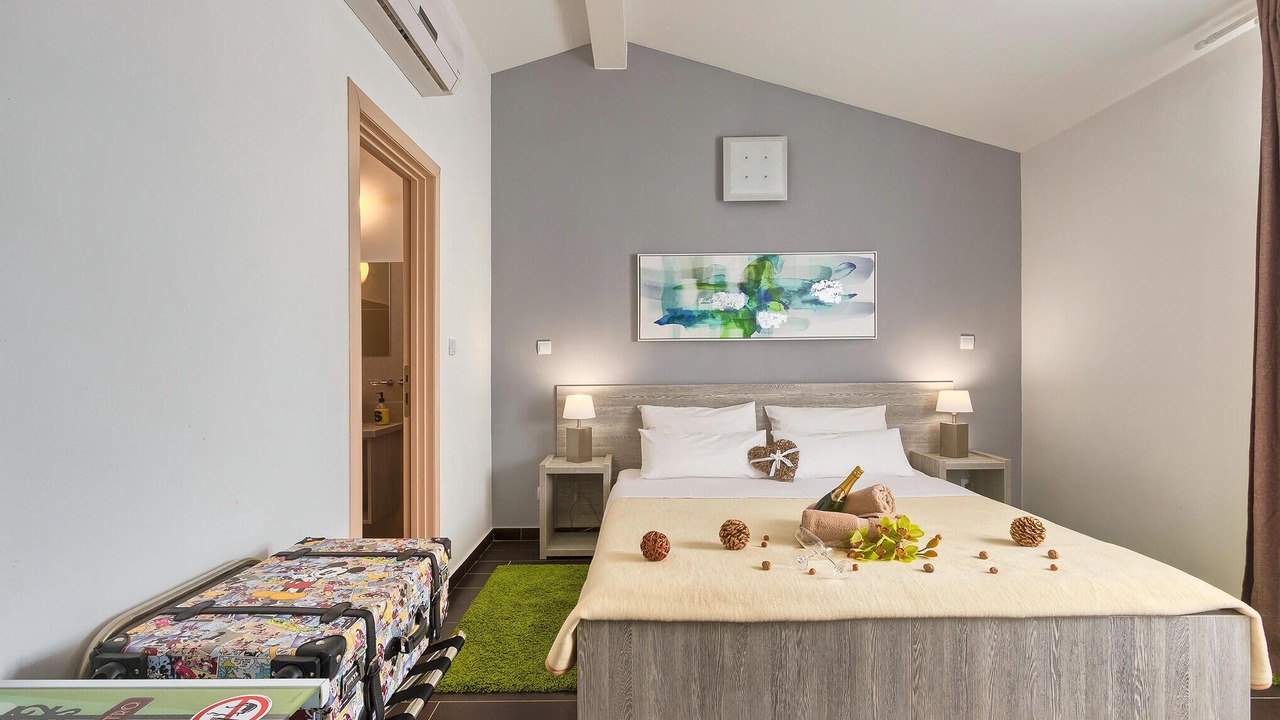 Photo of Others in Muzini