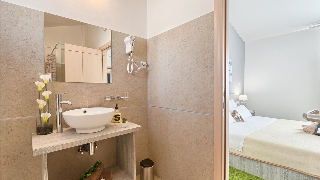 Photo of Bathroom in Muzini