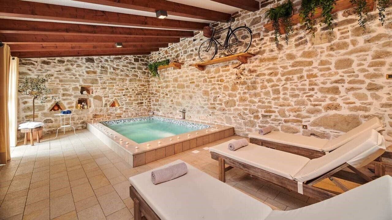 Photo of Outdoor in Gracisce