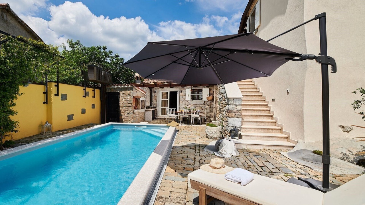 Photo of Outdoor in Gracisce
