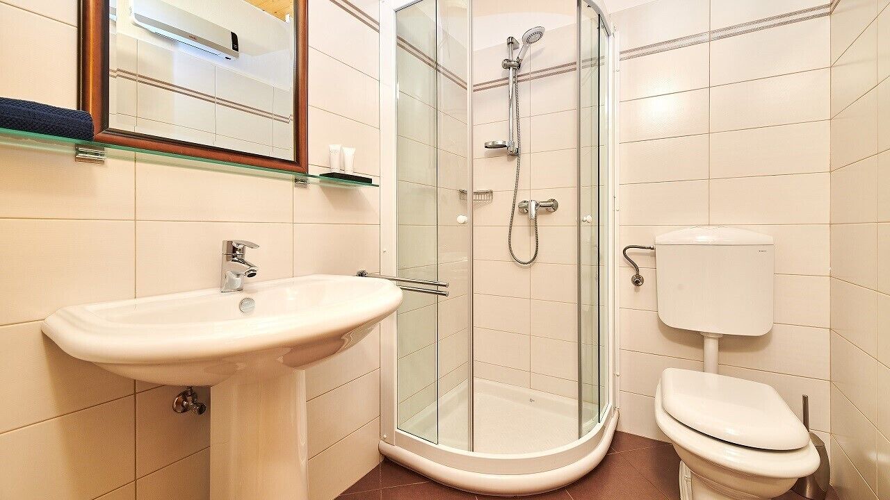 Photo of Bathroom in Gracisce