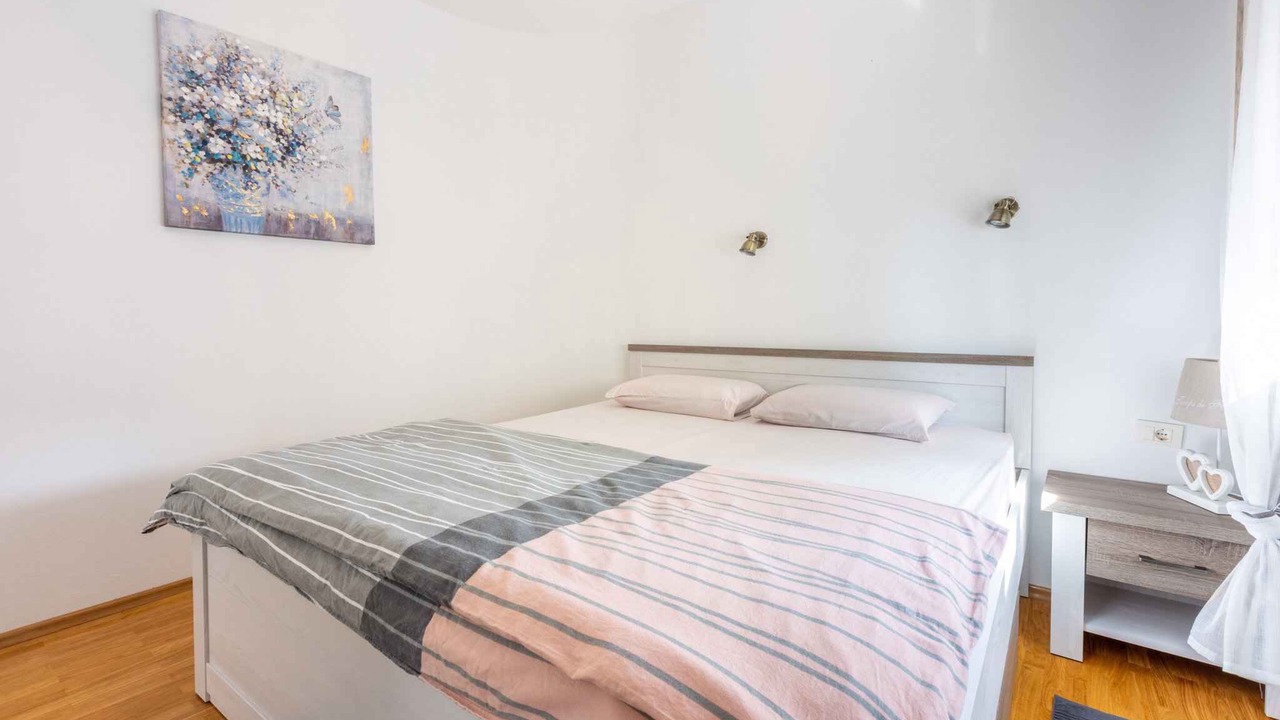Photo of Bedroom in Klanfari