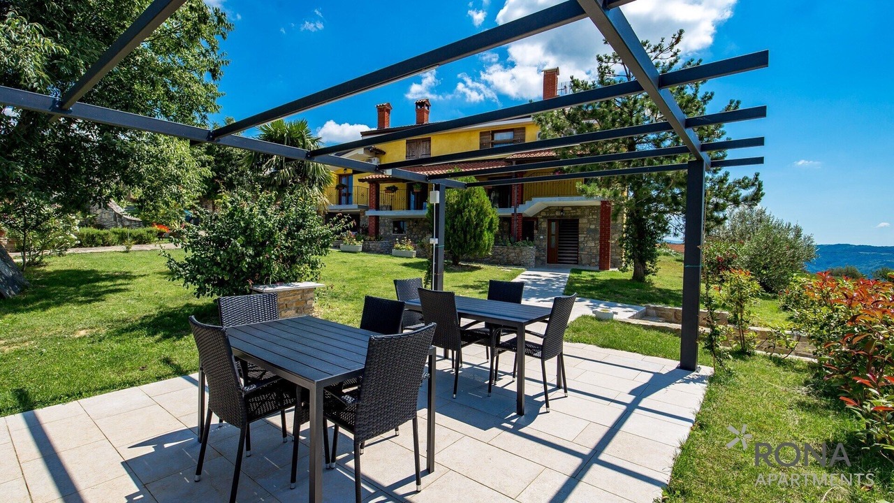 Photo of Outdoor in Vrh