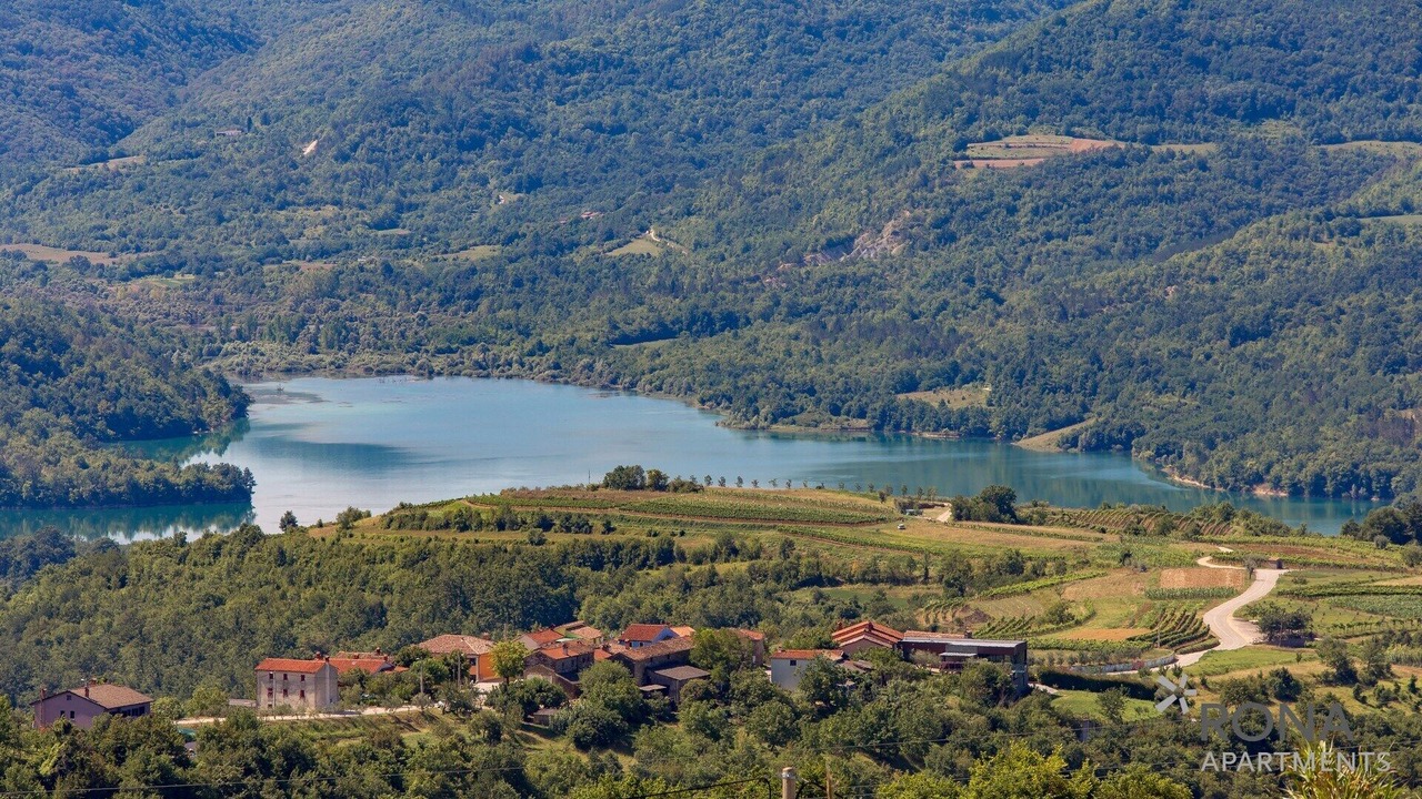 Photo of Outdoor in Vrh