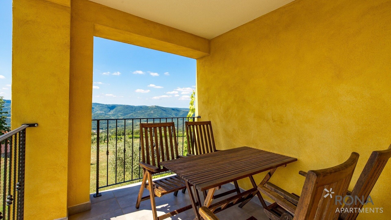Photo of Outdoor in Vrh