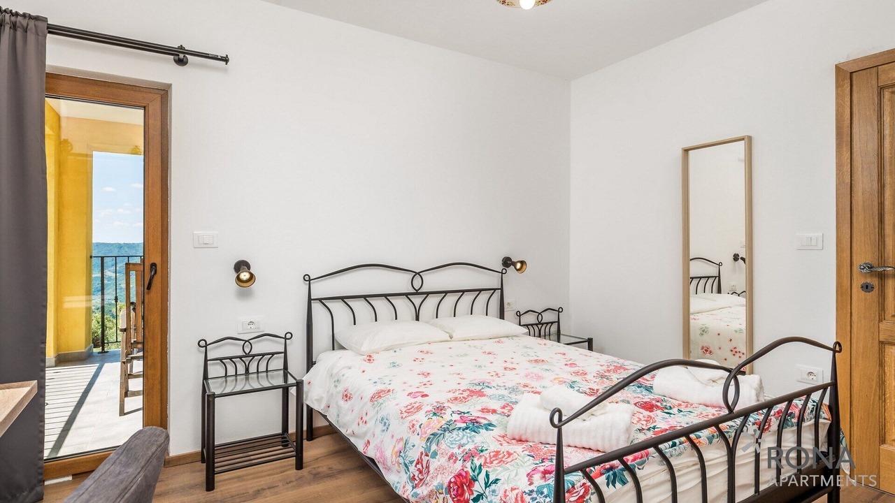 Photo of Bedroom in Vrh