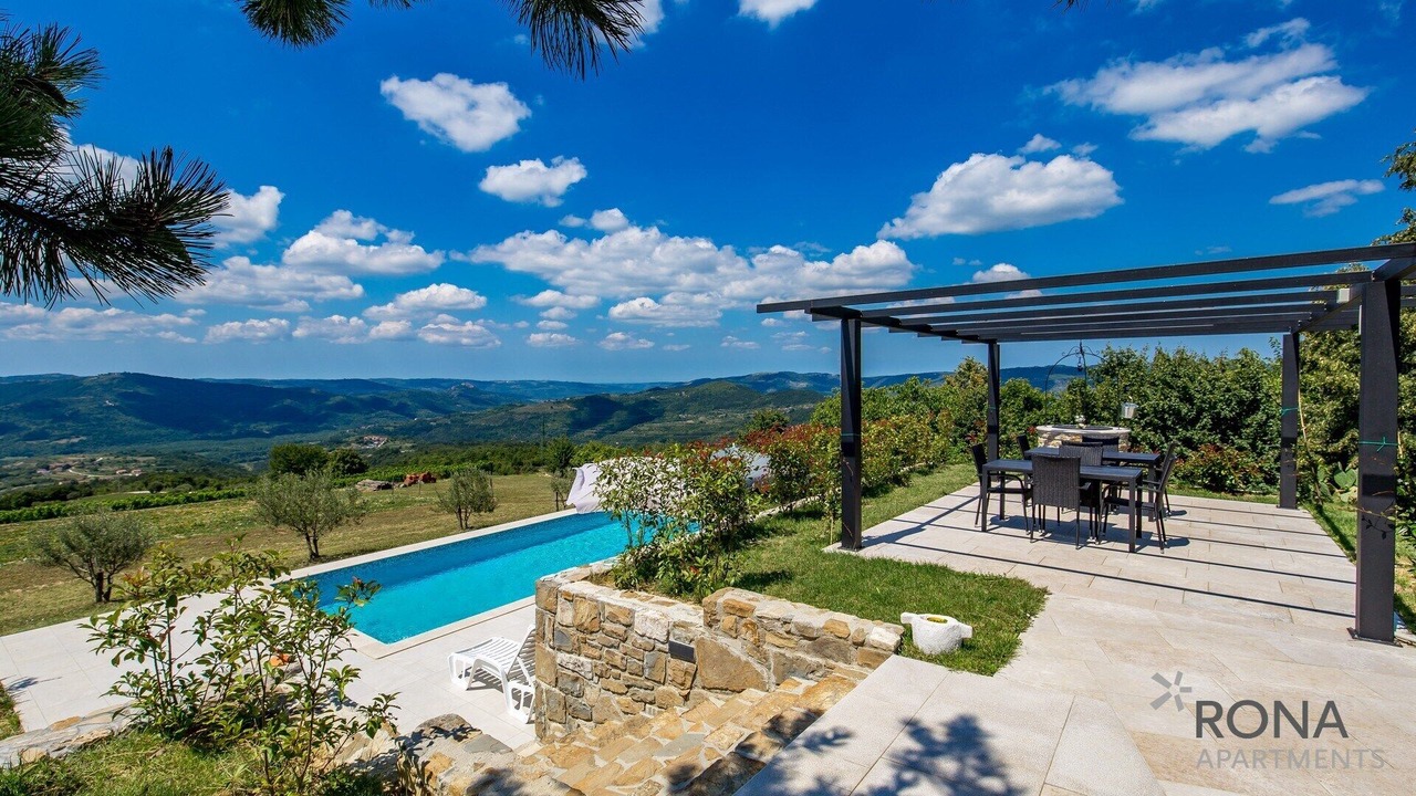 Photo of Outdoor in Vrh
