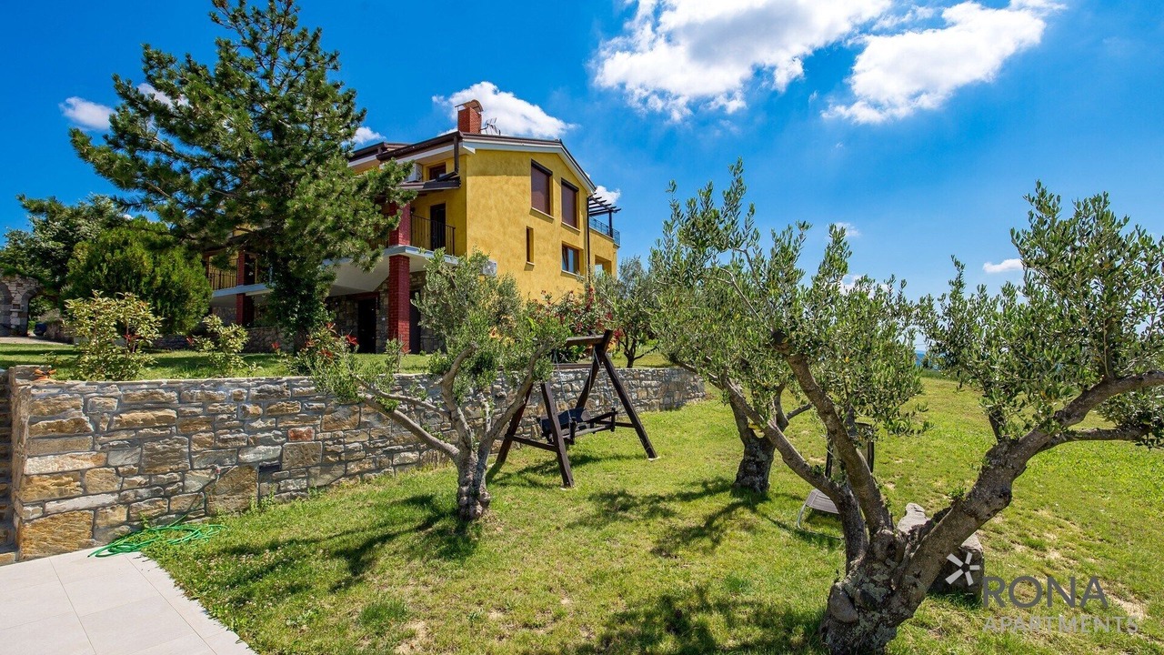 Photo of Outdoor in Vrh