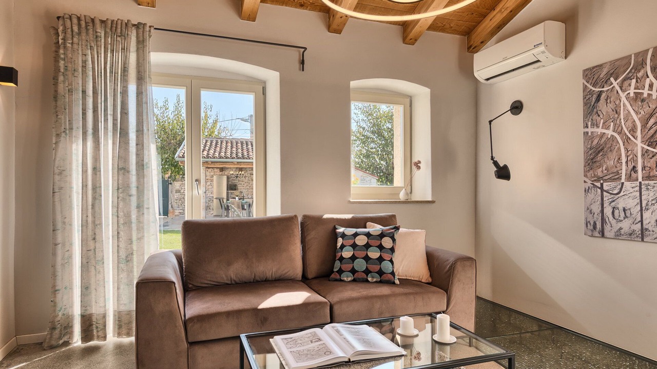 Photo of Livingroom in Kurili