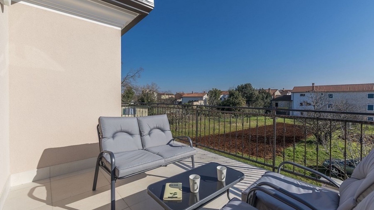 Photo of Patio Balcony in Babici