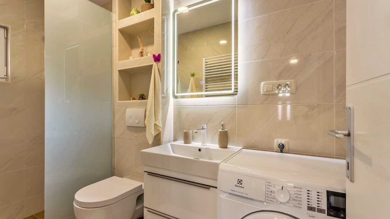 Photo of Bathroom in Cove Osibova (Milna)