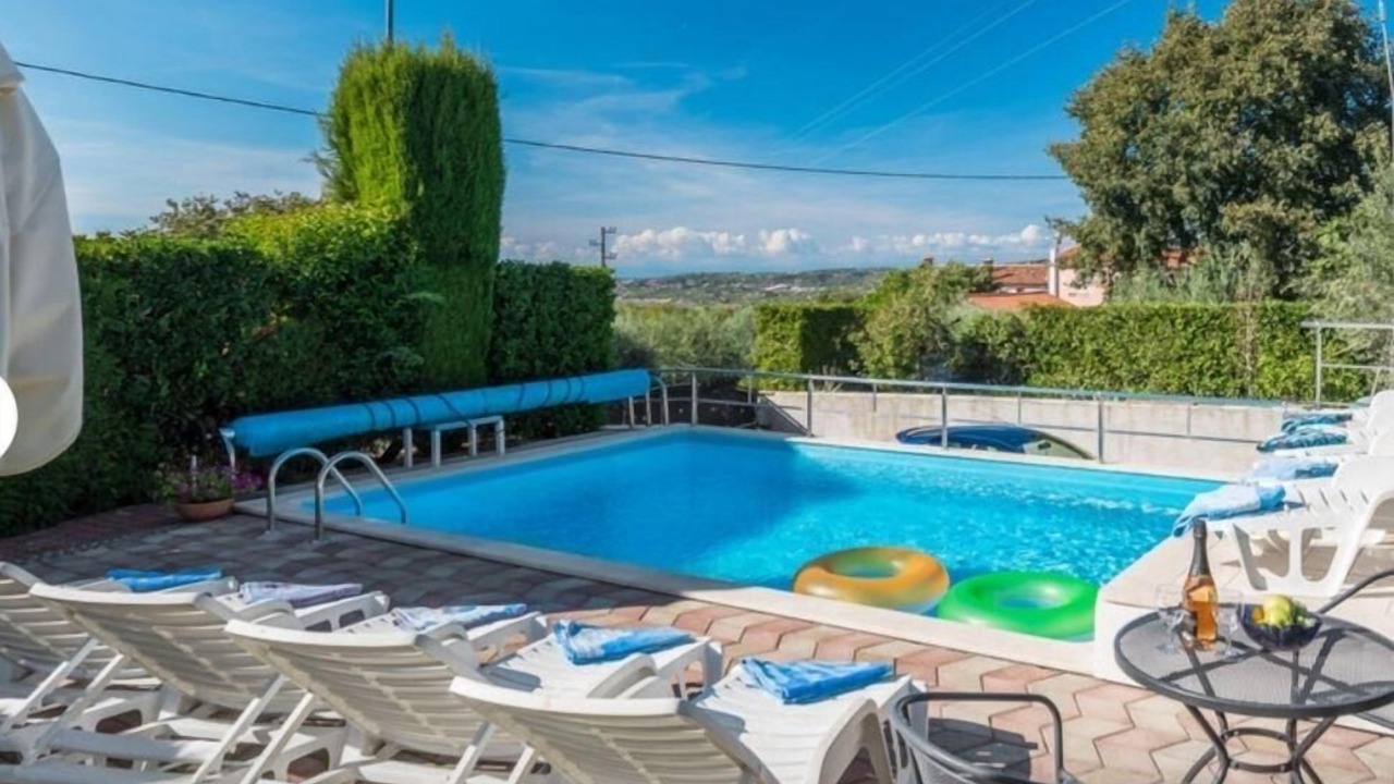 Photo of Outdoor in Kastel