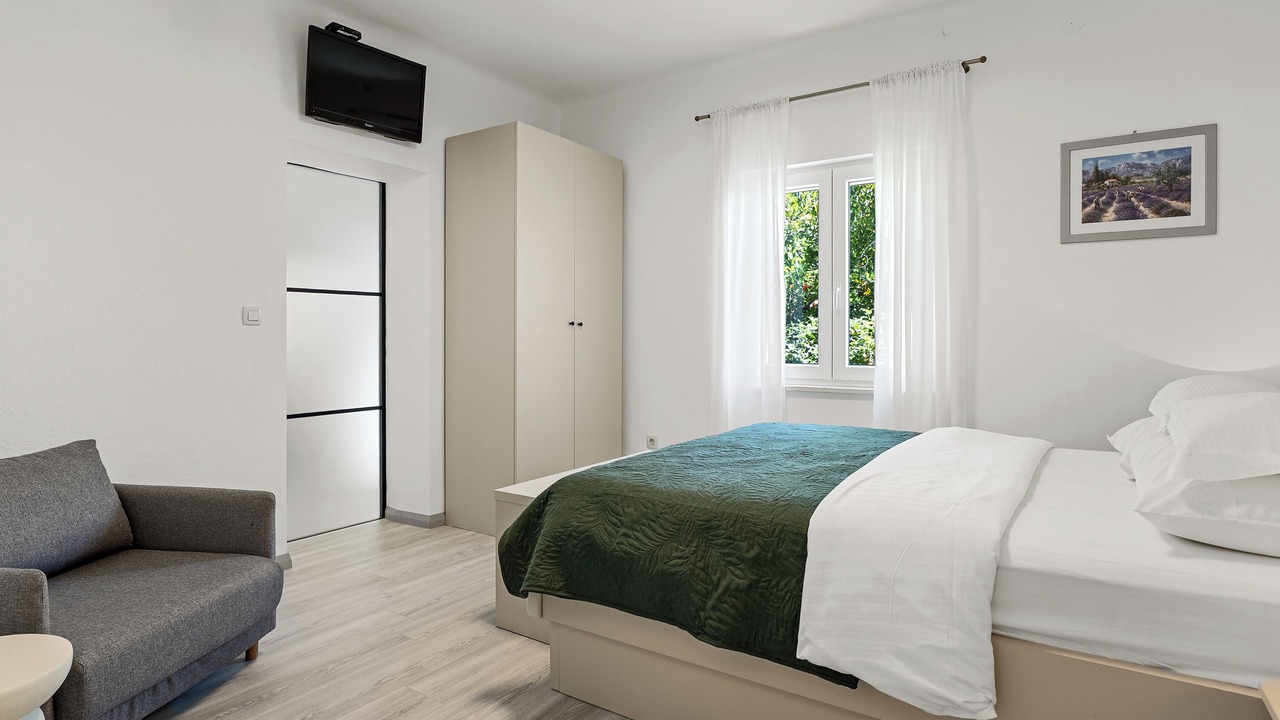 Photo of Bedroom in Duce