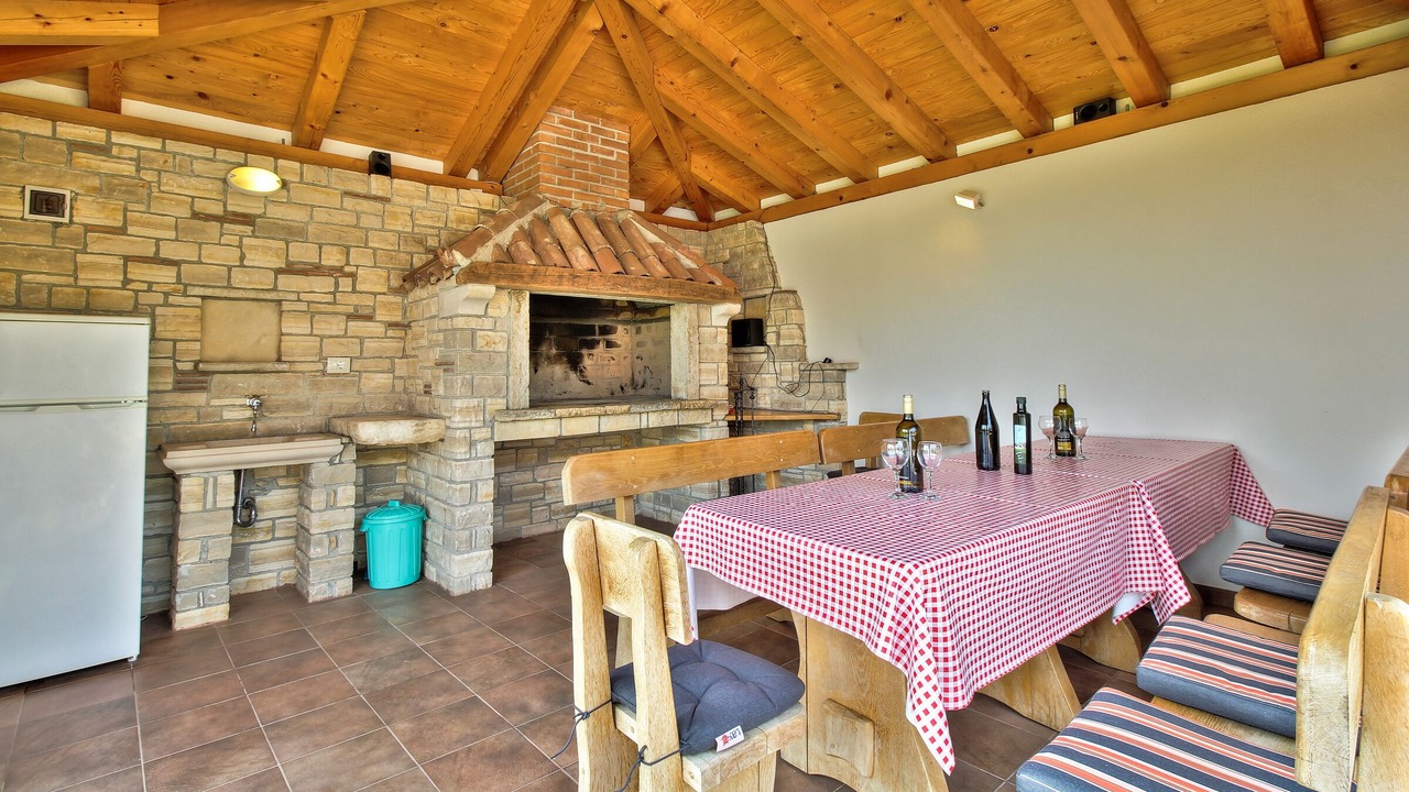 Photo of Outdoor in Kastel